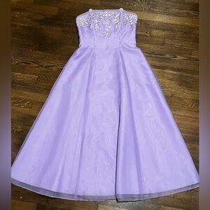 Morilee Lavender Strapless A-Line Prom Gown 13/14 Organza Embroidered